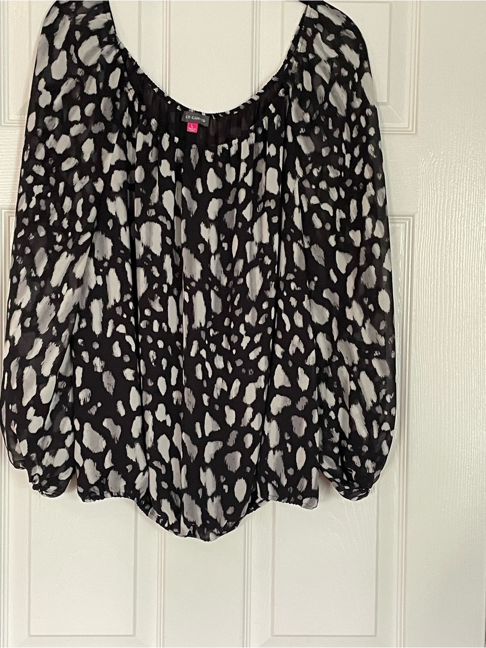 Vince Camuto Black and White Abstract Print Blouse